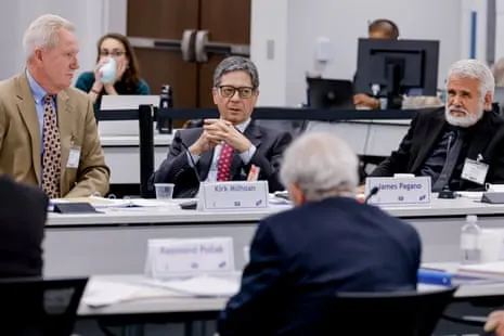 RFK Jr’s Immunization Advisers Remove Prescription Requirement for Coronavirus Shot, Emphasizing Personal Choice