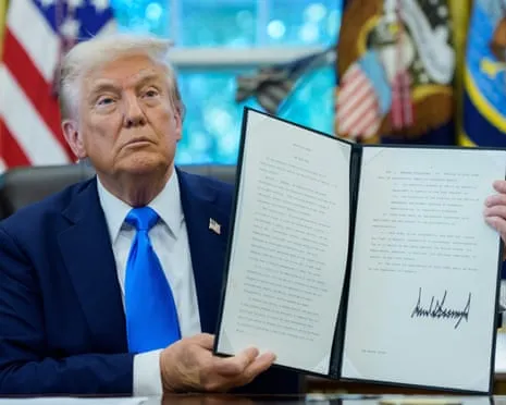 Trump Signs Proclamation Imposing Annual $100,000 Charge on Work Visa Applications